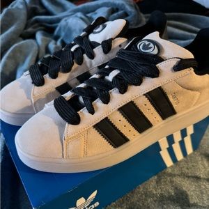 Adidas men’s Campus 00 shoes